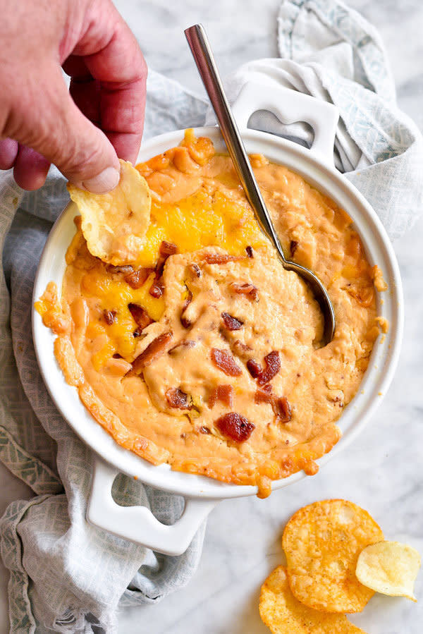 <strong>Get the<a href="https://www.foodiecrush.com/bacon-beer-cheese-dip/" target="_blank"> Bacon Beer Cheese Dip</a> recipe from Foodie Crush</strong>