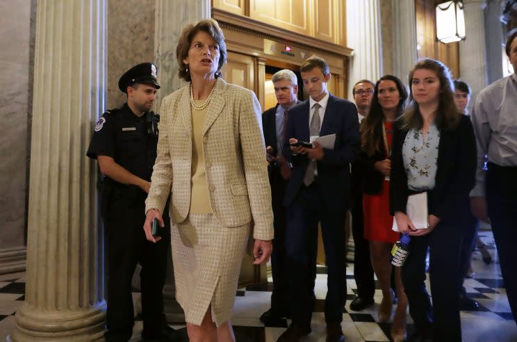 Sen. Lisa Murkowski (R-Alaska) heads for the Senate floor for a vote at the U.S. Capitol on July 26, 2017, in Washington, D.C. (Photo: Chip Somodevilla/Getty Images)