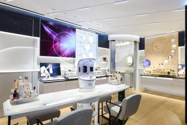 Our Services – Dior Beauty Online Boutique Singapore