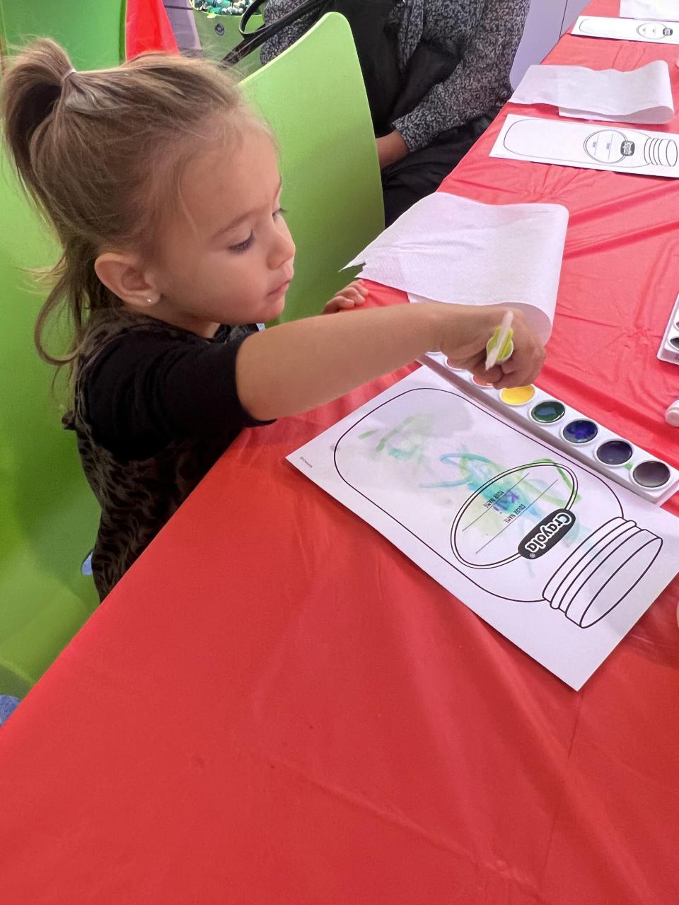 Children participated in art activities related to the book “Crayola: Ellie’s Crayon Adventure.” (Crayola Experience Orlando)