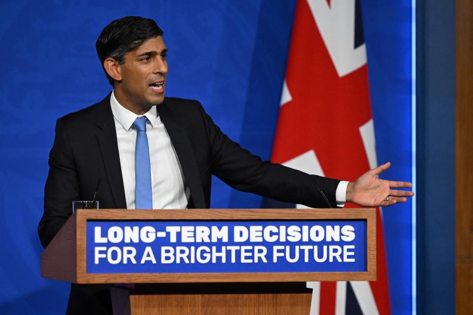 Britain's Prime Minister Rishi Sunak delivers a speech during a press conference on the net zero target, at the Downing Street Briefing Room, in central London, on September 20, 2023.
