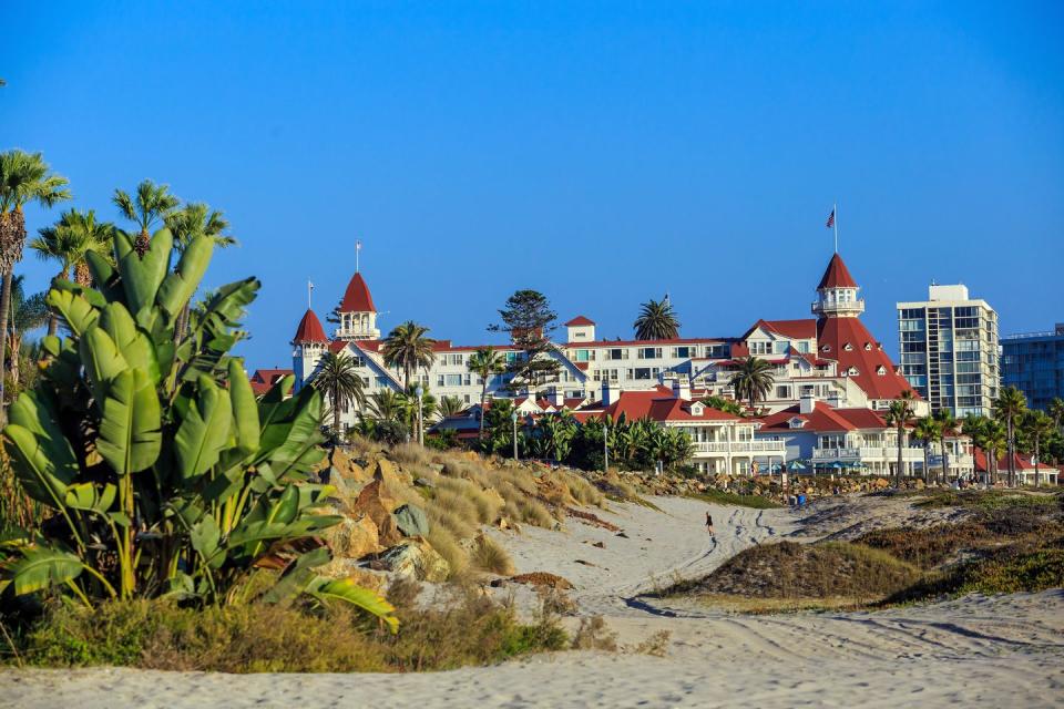 4) Hotel Del Coronado