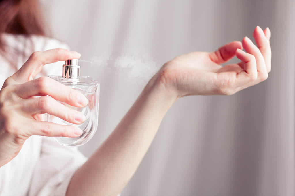 Les trois parfums pour femme les plus vendus en 2021 sont tous français. (Photo : Getty Images)