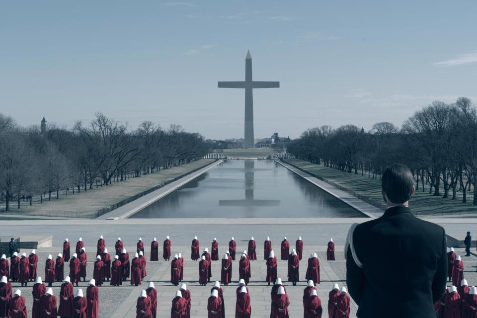 In season three of The Handmaid's Tale, the characters travel to Washington, D.C., which looks quite different now that it is under the control of Gilead.