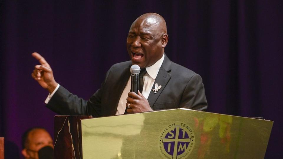 Ben Crump en el funeral de Daunte Wright