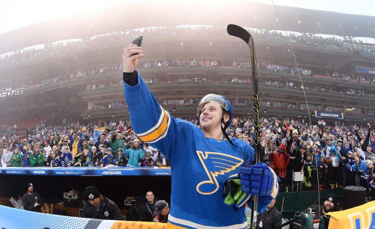 Phone wallpaper.  St louis blues, Nhl winter classic, St louis cardinals