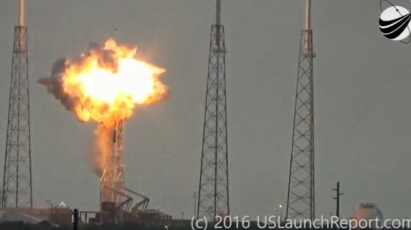 SpaceX explosion