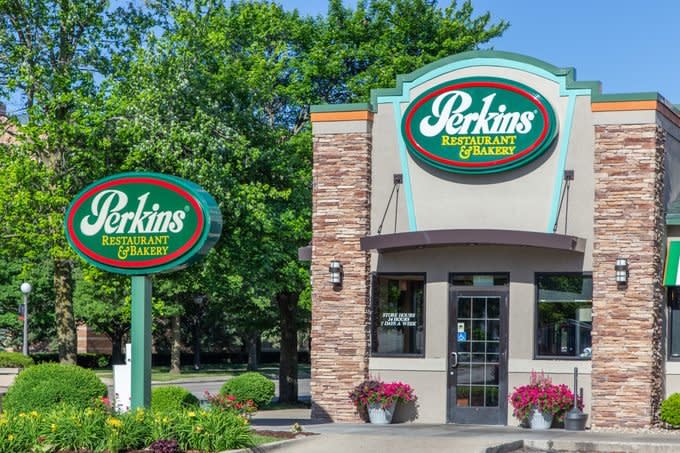 Perkins Restaurant and Bakery open on Christmas