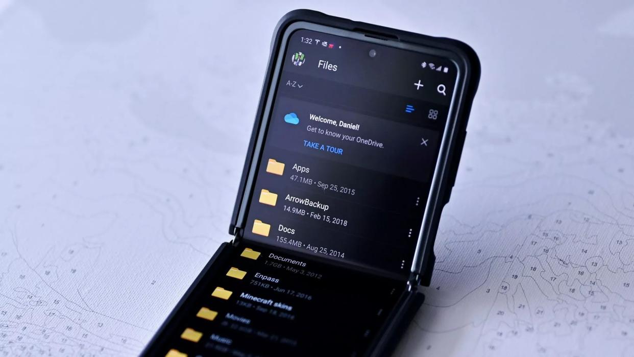  OneDrive on a Samsung Galaxy Flip. 