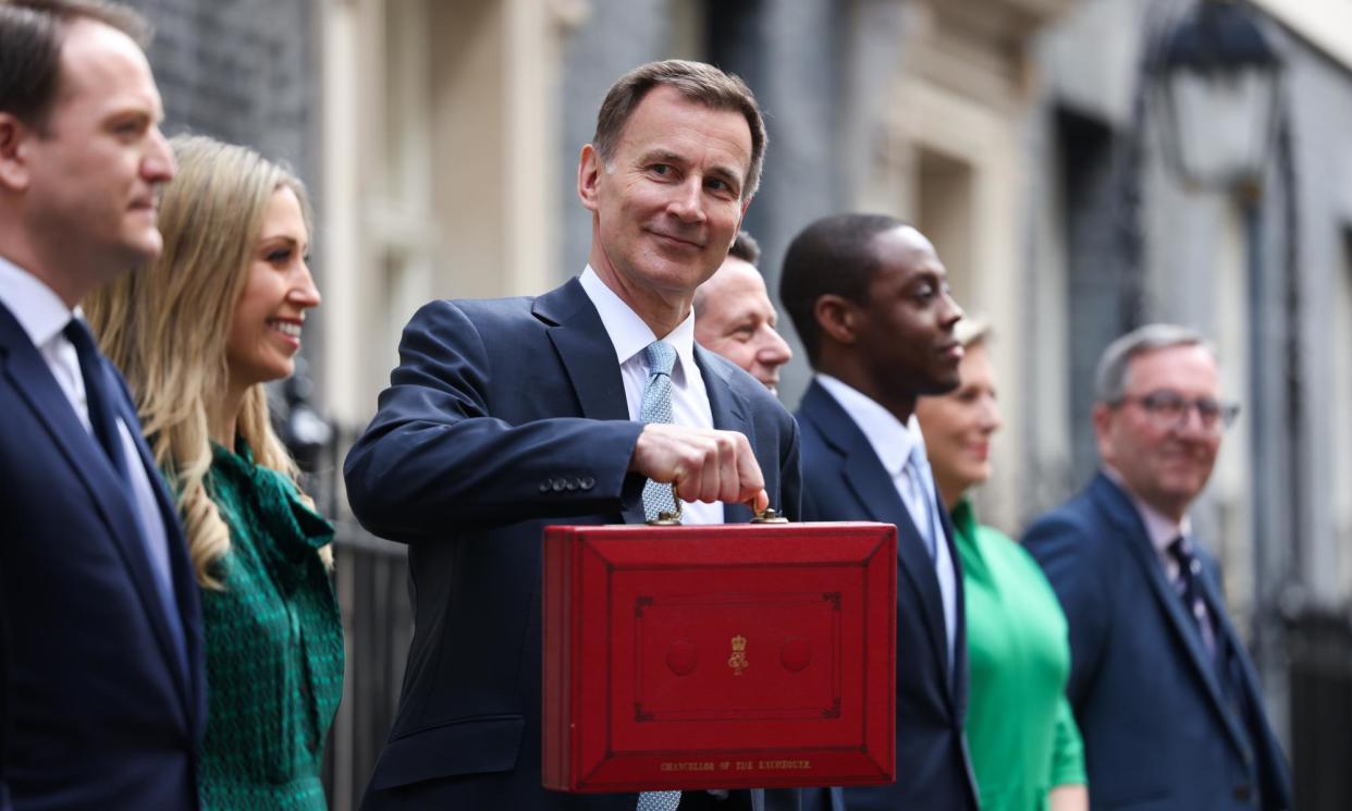 <span>Jeremy Hunt said the change would raise £2.7bn a year overall.</span><span>Photograph: Bloomberg/Getty Images</span>