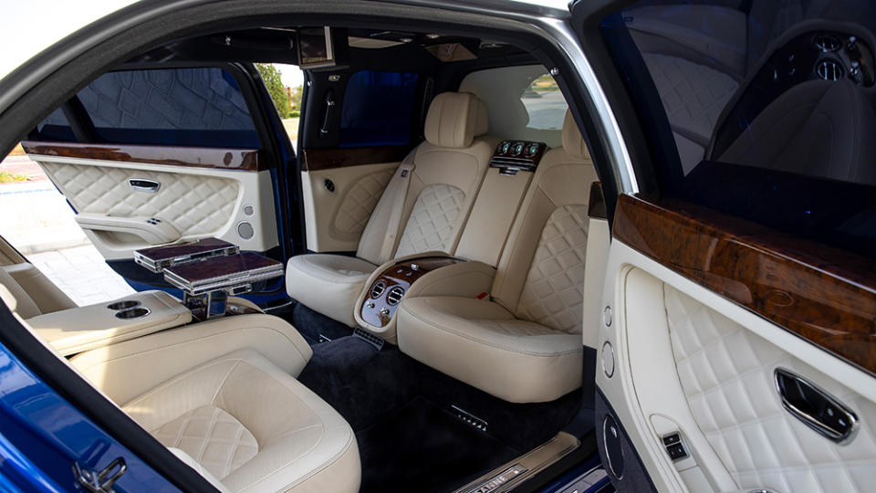 Bentley Mulsanne Grand Limousine