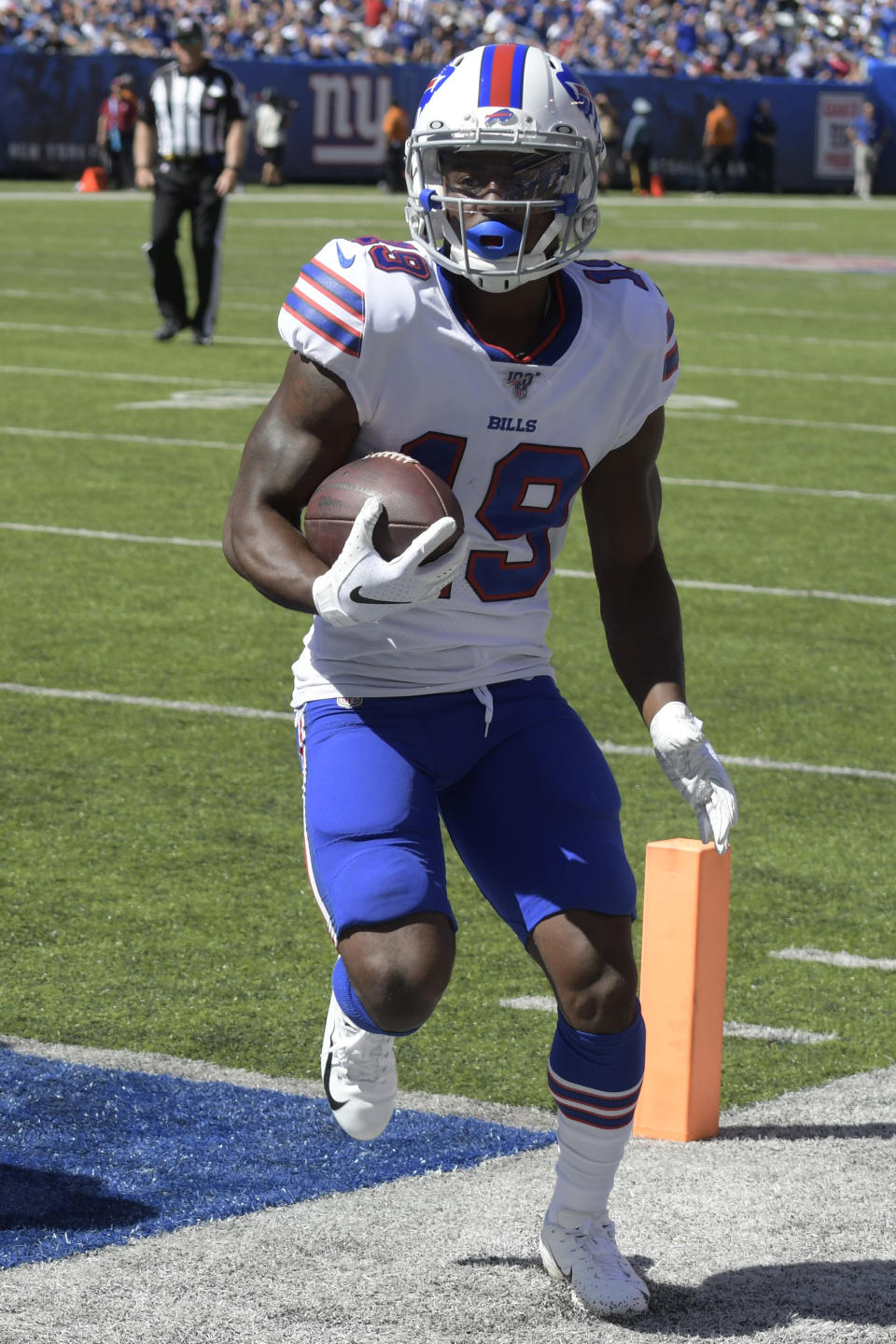 Buffalo Bills' Isaiah McKenzie scores a touchdown during the first half of an NFL football game against the Buffalo Bills, Sunday, Sept. 15, 2019, in East Rutherford, N.J. (AP Photo/Bill Kostroun)