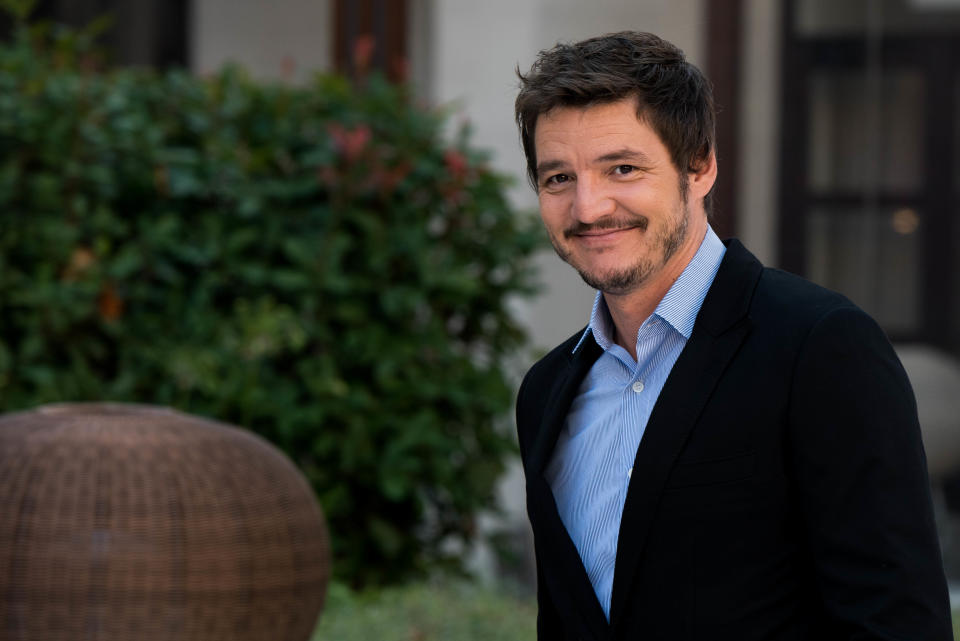 “The Mandalorian” : Pedro Pascal, de Narcos à l’univers Star Wars, transformation visible pour les fêtes de fin d’année