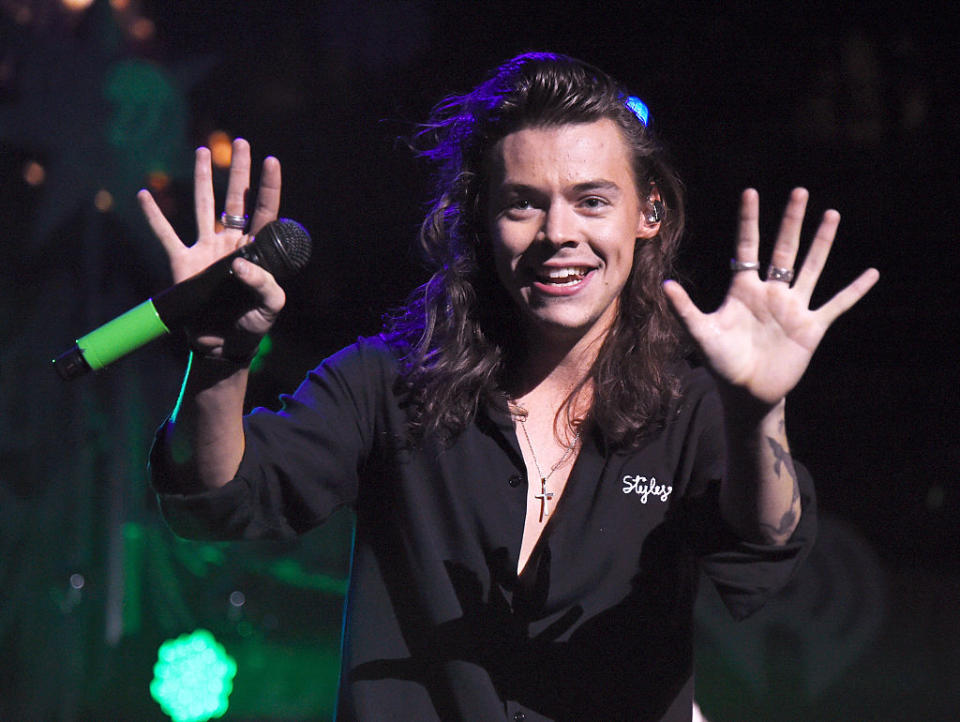 Whoa! Harry Styles’ solo deal could be worth $80 million