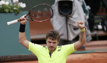 Tennis - French Open - Roland Garros - Switzerland's Stan Wawrinka vs Czech Republic's Lukas Rosol - Paris, France - 23/05/16. Switzerland's Stan Wawrinka reacts at the end of the match. REUTERS/Gonzalo Fuentes