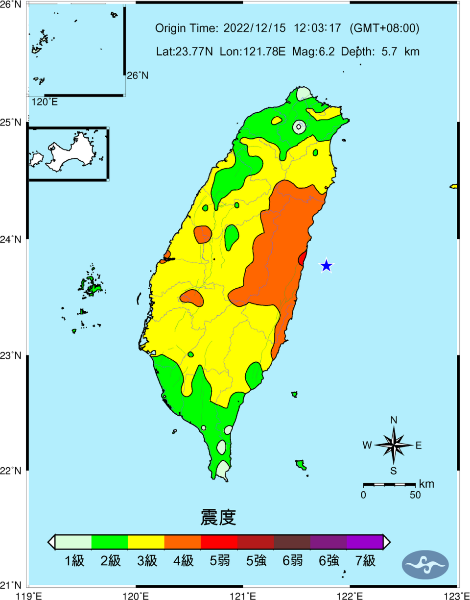 花蓮最大震度5弱，全台9縣市最大震度也達到4級，不過只有宜蘭、花蓮地區收到國家級警報。中央氣象局解釋沒有發警報的原因主要是科學誤差所致。   圖：翻攝自中央氣象局