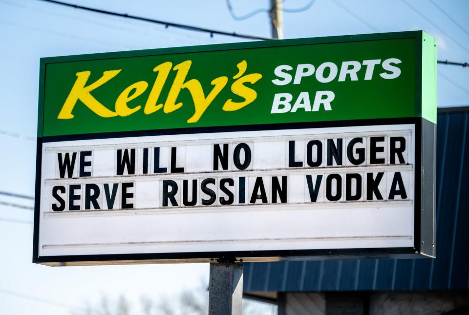 <span class="caption">A sign outside a bar in Michigan declares it will stop serving Russian vodka, presumably to protest the Russian invasion of Ukraine.</span> <span class="attribution"><span class="source">(Shutterstock)</span></span>