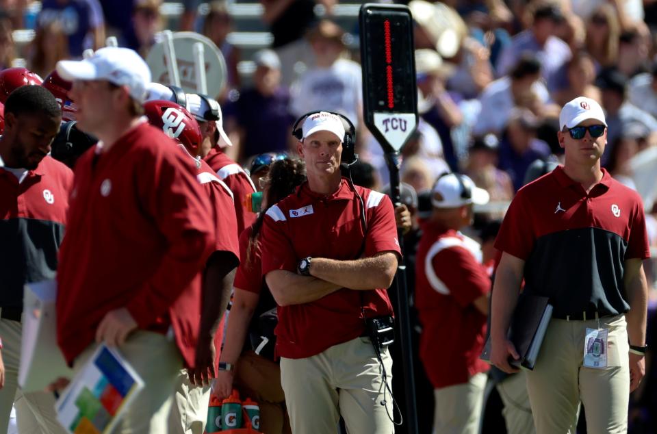 Oklahoma coach Brent Venables reacts during the second half against TCU at Amon G. Carter Stadium.