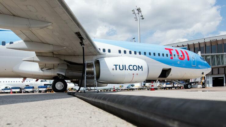 Ab November startet der Ferienflieger auch auf der touristischen Langstrecke. Foto: dpa