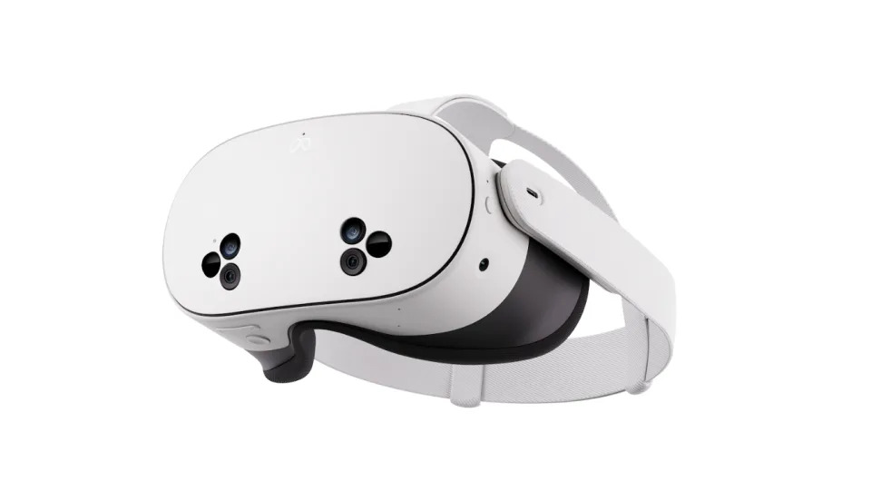 The Meta Quest 3S VR headset against a white background.