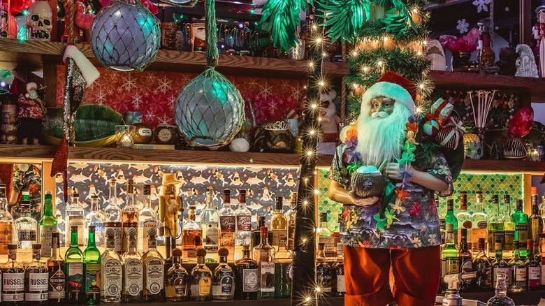 tropical Santa on bar