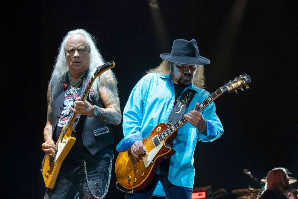 Rickey Medlocke (left) and Gary Rossington during Kaaboo Texas in Arlington, 2019 (AFP/Getty)