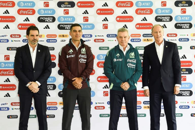 (L to R) The Mexican sporting director Duilio Davinothe, the new assistant coach Rafael Marquez, the new head coach, Javier Aguirre, and the President of the Mexican Football Federation, Ivar Sisniega, pose for a picture during the presentation of the new technical staff for the Mexico National football team at Centro de Alto Rendimiento in Mexico City on August 1, 2024. (Rodrigo Oropeza)