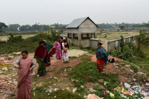 Prostitution is legal in Muslim-majority Bangladesh, but viewed by many as immoral, so many sex workers are given a traditional Islamaic funeral when they die