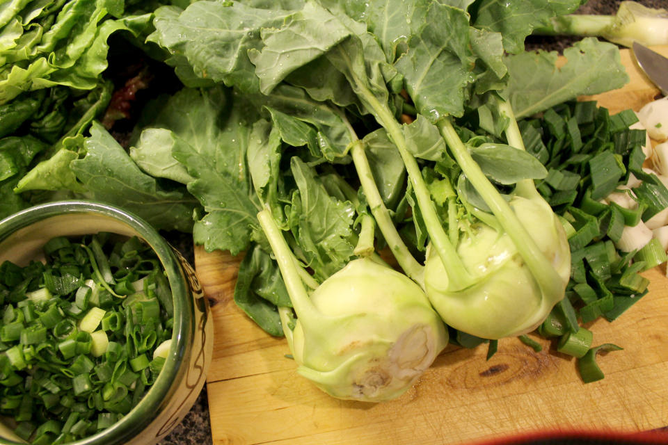 <p>It may look like the lovechild of a cabbage and a turnip, but kohlrabi packs more vitamin C than oranges [Photo: Connie Ma/Flickr creative commons] </p>