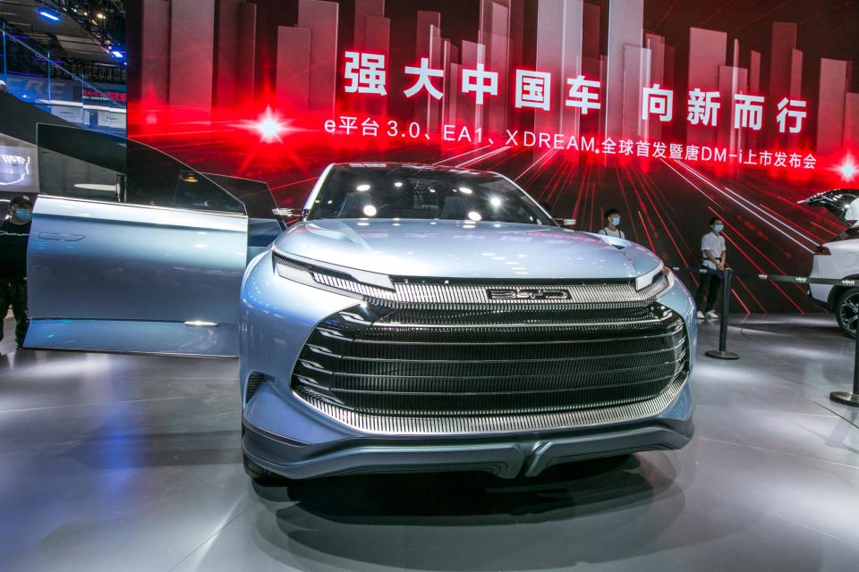 Konkurrenz für Tesla & Co.: BYD ist einer der größten E-Autobauer aus China.  - Copyright: VCG/VCG via Getty Images