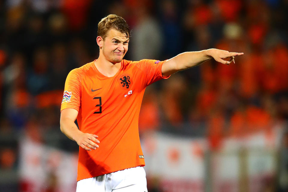 GUIMARAES, PORTUGAL - JUNE 06: Matthijs de Ligt of the Netherlands gestures during the UEFA Nations League Semi-Final match between the Netherlands and England at Estadio D. Afonso Henriques on June 06, 2019 in Guimaraes, Portugal. (Photo by Chris Brunskill/Fantasista/Getty Images)