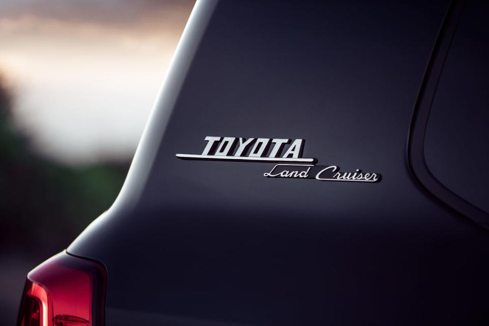 toyota land cruiser script