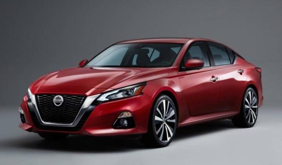 雖然台灣大型房車市場日漸式微，但隨著 Nissan Altima、Toyota Camry 加入，增添些許可看性。