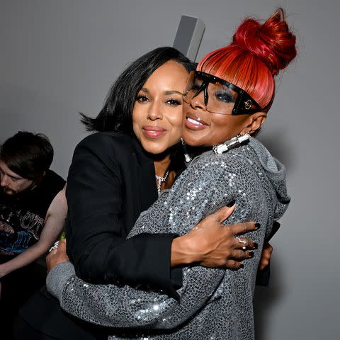 <p>Gilbert Flores/WWD via Getty</p> Kerry Washington and Mary J. Blige.