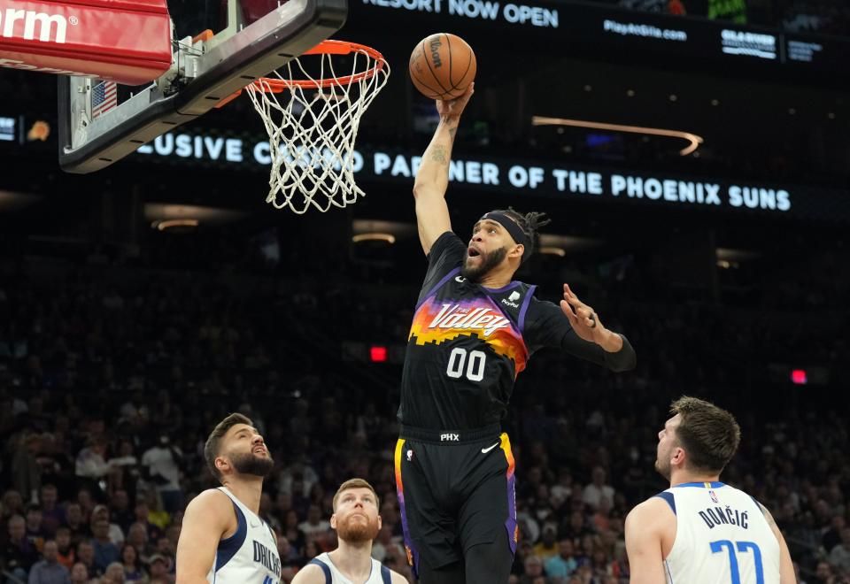 JaVale McGee dunks against the Dallas Mavericks during Game 1.