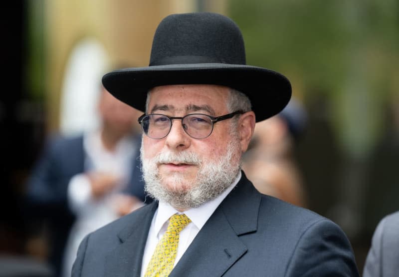 Pinchas Goldschmidt, President of the European Rabbinical Conference, attends the 32nd General Assembly of the Conference of European Rabbis (CER). Sven Hoppe/dpa