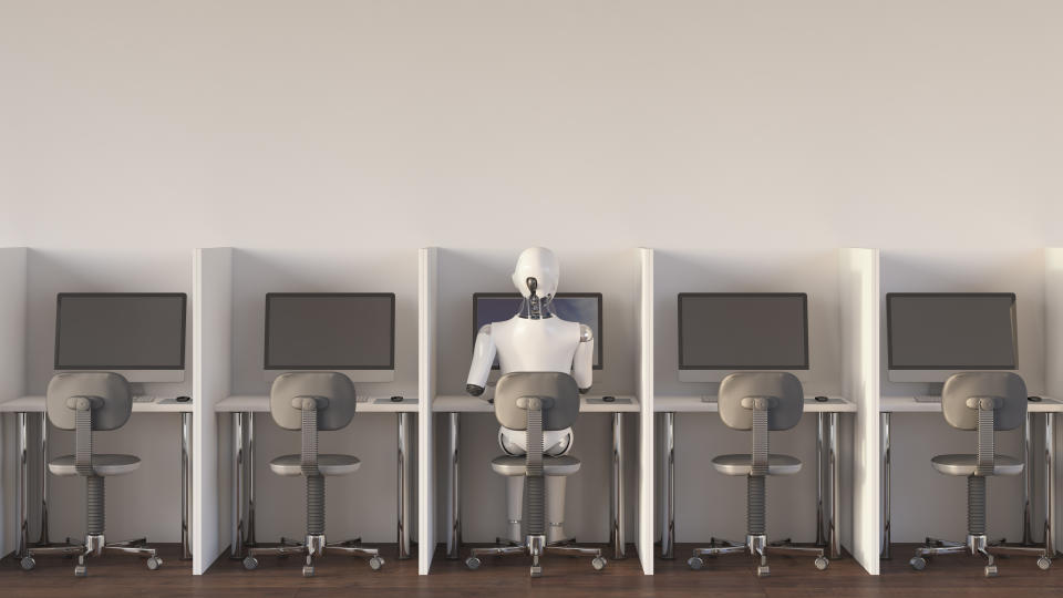 人工智慧（AI）技術的發展使勞動關係產生重大改變，也讓許多行業的就業機會受到衝擊。圖／Getty