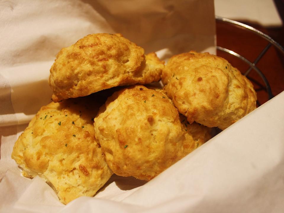 red lobster times square biscuits