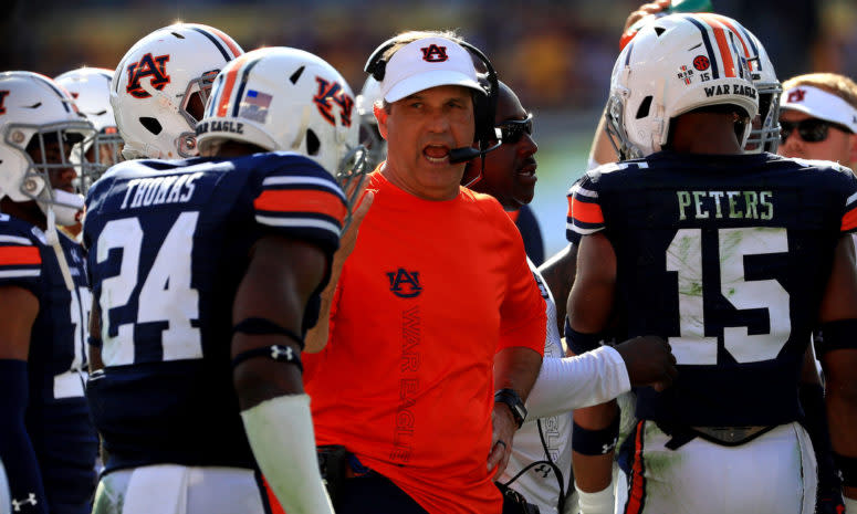 Auburn defensive coordinator Kevin Seele during the Outback Bowl.