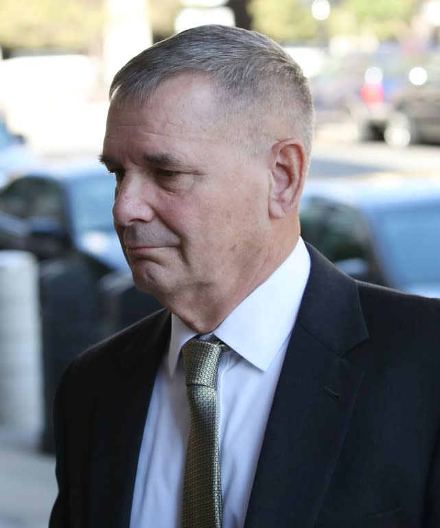 US President Barack Obama pardoned James Cartwright, a former four-star general who lied to the FBI about his discussions with journalists on Iran's nuclear program