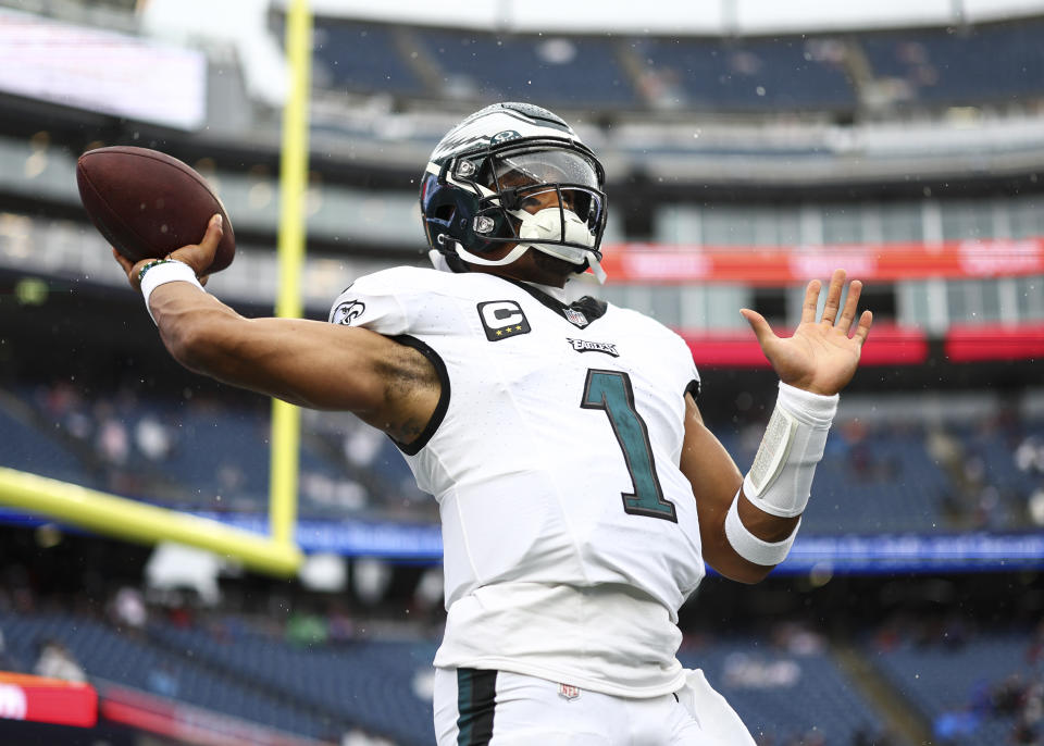 FOXBOROUGH, MA - SEPTEMBER 10: Jalen Hurts #1 of the Philadelphia Eagles warms up prior to an NFL football game against the New England Patriots at Gillette Stadium on September 10, 2023 in Foxborough, Massachusetts. (Photo by Kevin Sabitus/Getty Images)