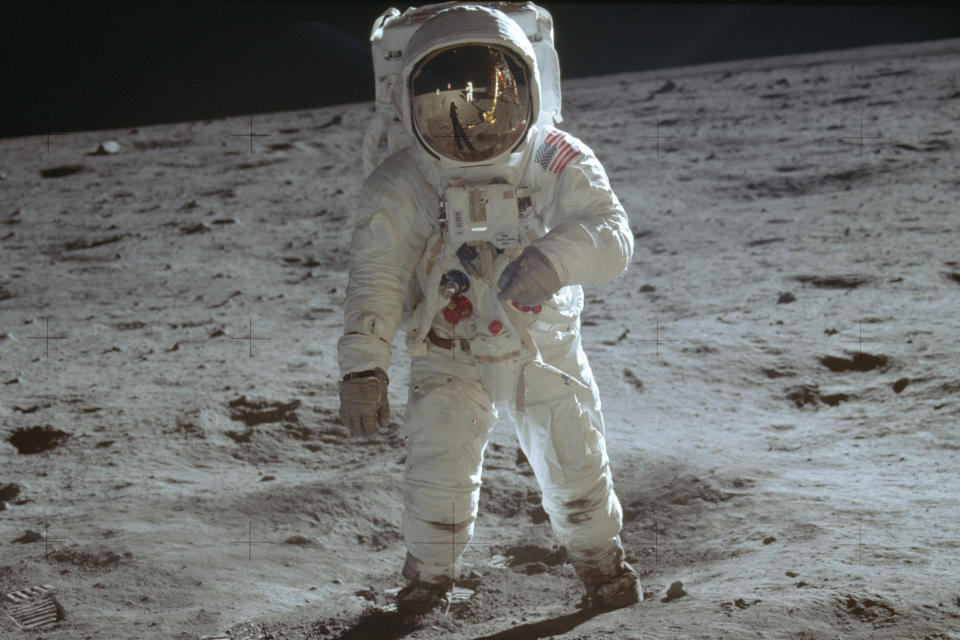 Buzz Aldrin walks on the moon in July 1969. (Photo: ASSOCIATED PRESS)