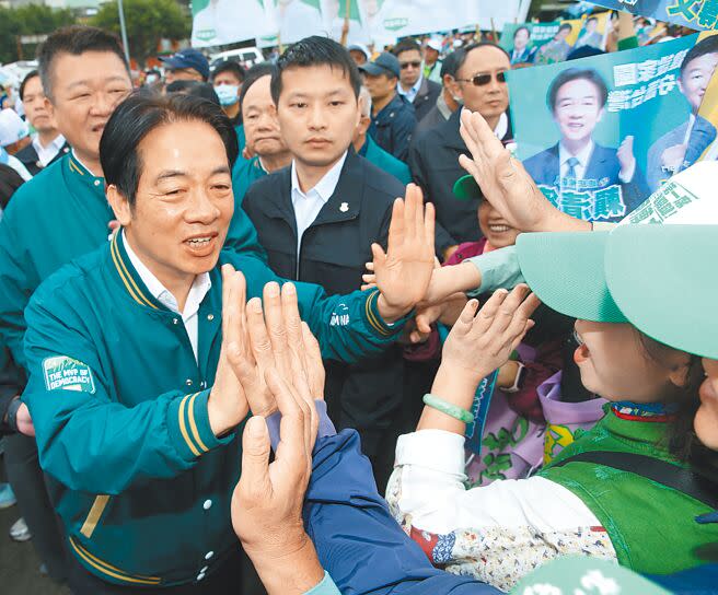 民進黨總統參選人賴清德25日赴立委參選人何博文林口聯合競選總部成立大會。（陳怡誠攝）