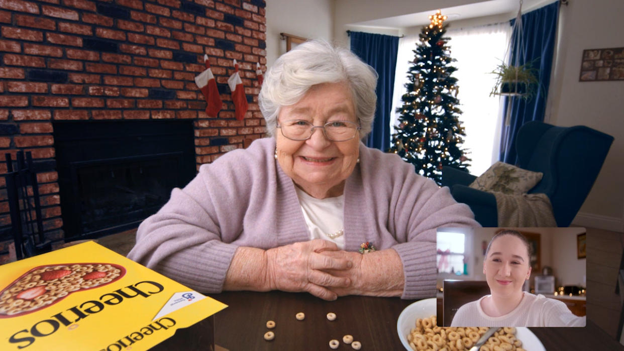 Peggy Miley and Delfina Booth reprised their roles from the 1999 Cheerios commercial. (Photo: Cheerios)