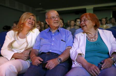 Dmitry Zimin (C), creator of the Dynasty foundation, attends the PolitProsvet awarding ceremony, which highlights achievements in the sphere of political and civic education, in Moscow, May 27, 2015. REUTERS/Maxim Zmeyev