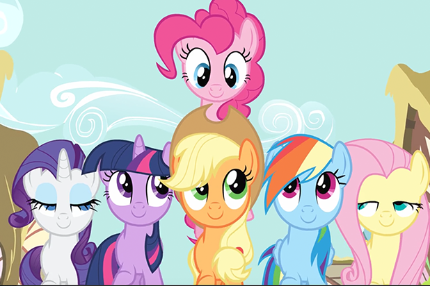 Array af Begge lækage Top 10 'My Little Pony' Episodes, Ranked (Photos)