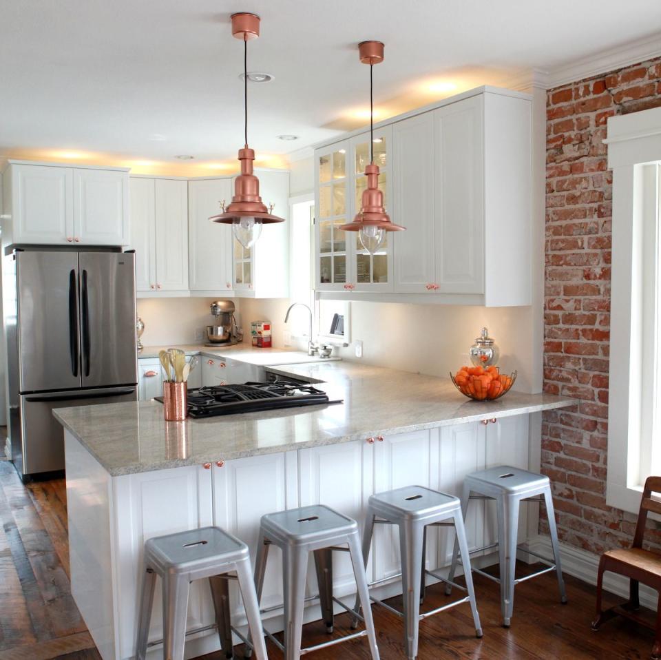 AFTER: Barn-Style Kitchen Pendants