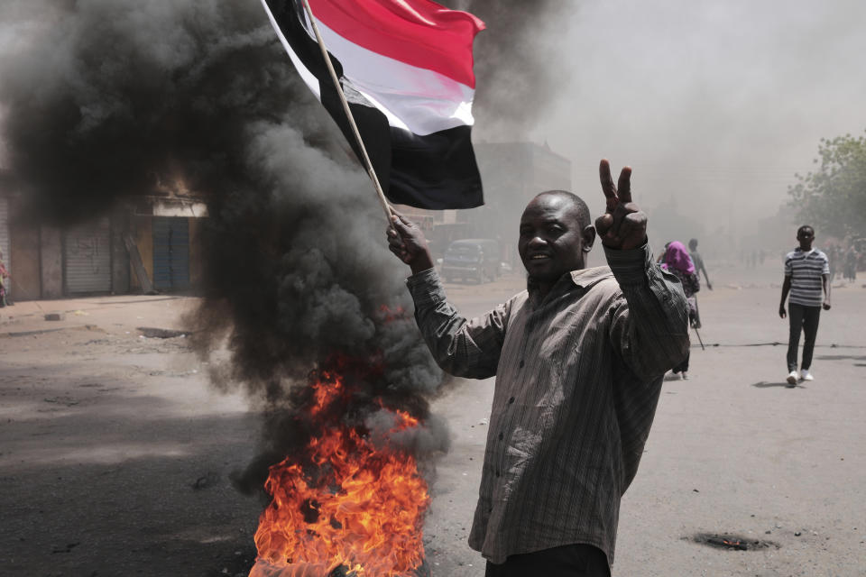 Sudanese anti-coup protesters take part in ongoing demonstrations against the military rule in Khartoum, Sudan, Thursday, March.24, 2022. (AP Photo/Marwan Ali)