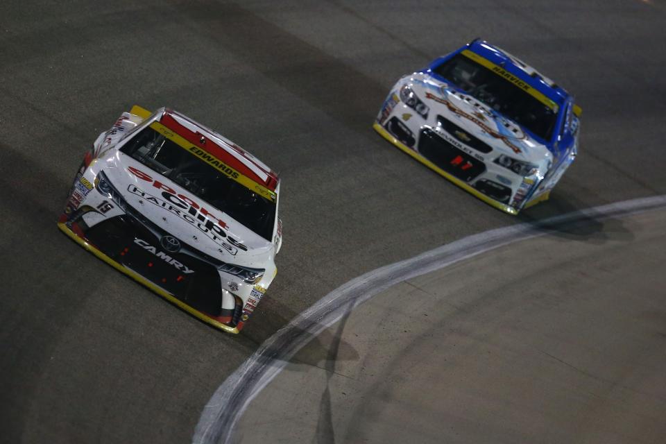 Can Kevin Harvick join Carl Edwards in the final round of the Chase? (Getty)