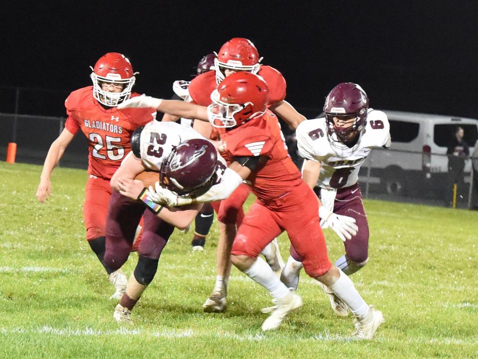 The Riverheads defense will have to find a way to stop the single wing attack of Clarke County Friday in the Region 2B semifinals.